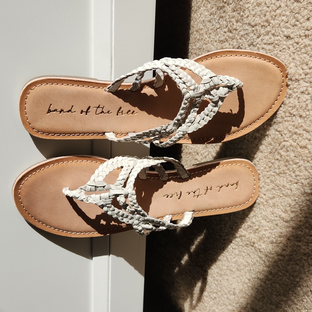 Band of the Free Vela Sandal Size 11